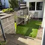 Haus Uebernachtenswert Mosel Appartement Cochem