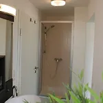 아파트 Haus Uebernachtenswert Mosel *