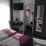 Appartement Haus Uebernachtenswert Mosel *