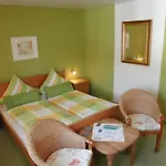 Haus Uebernachtenswert Mosel