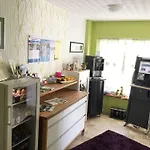 Haus Uebernachtenswert Mosel 아파트 코헴