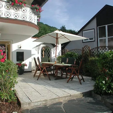 Haus Uebernachtenswert Mosel