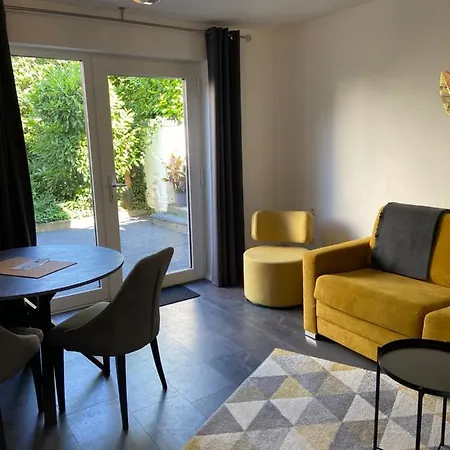 Апартаменты Haus Uebernachtenswert Mosel