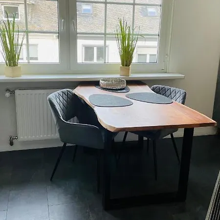 Apartment Haus Uebernachtenswert Mosel Cochem