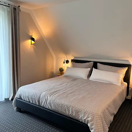Haus Uebernachtenswert Mosel