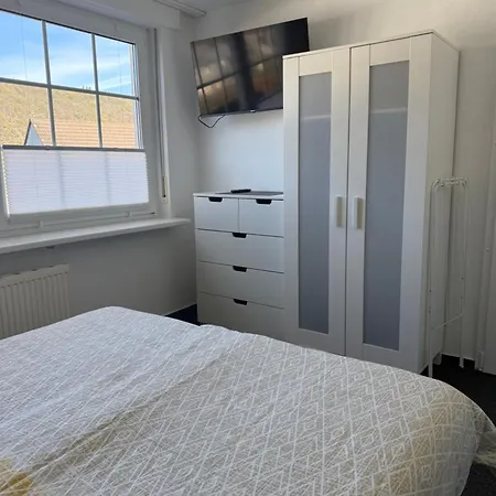 Apartment Haus Uebernachtenswert Mosel *