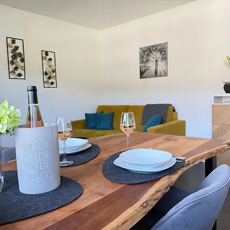 Haus Uebernachtenswert Mosel Appartement Cochem