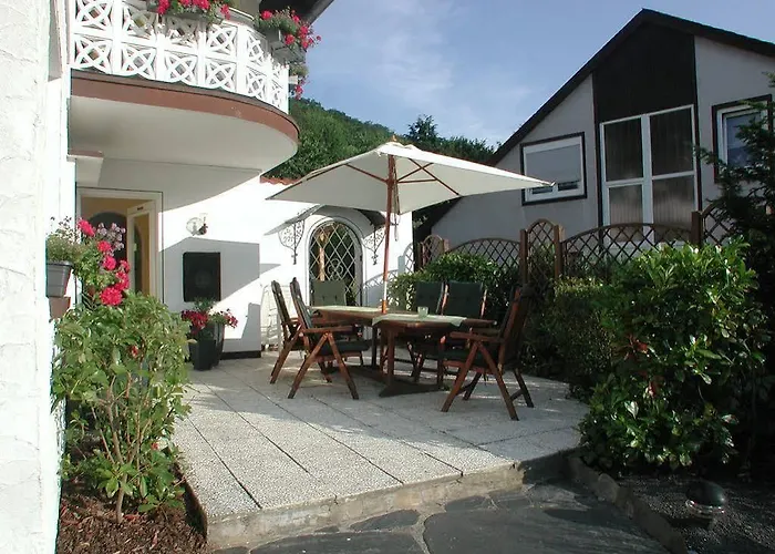 Haus Uebernachtenswert Mosel