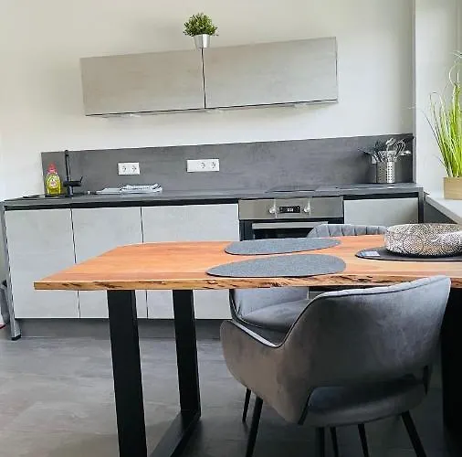 Haus Uebernachtenswert Mosel