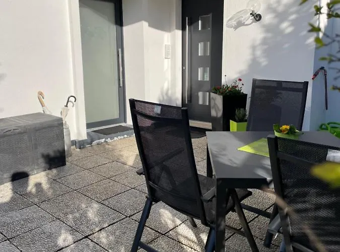 Haus Uebernachtenswert Mosel * Cochem