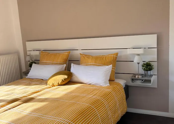 Haus Uebernachtenswert Mosel *