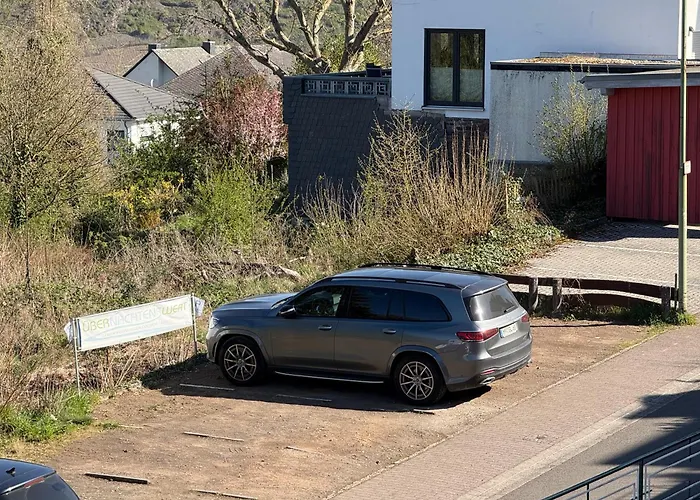 Haus Uebernachtenswert Mosel Cochem