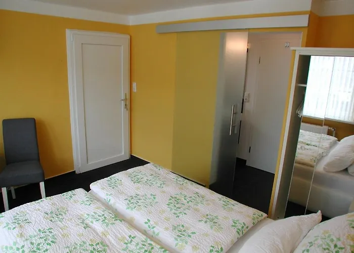 Haus Uebernachtenswert Mosel Appartamento *